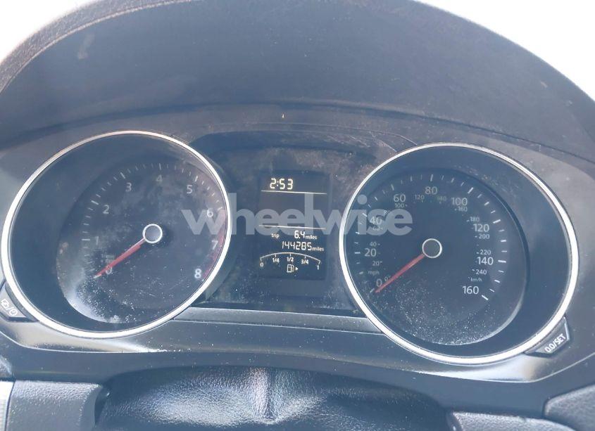 Photo 7 of 2017 Volkswagen Jetta 1.4T S (VIN 3VW2B7AJ0HM412797)