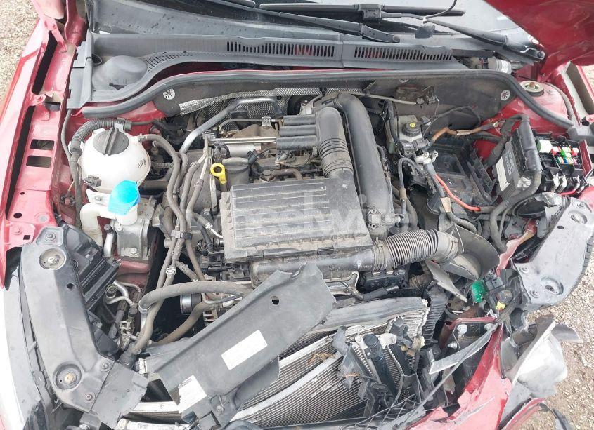 Photo 10 of 2017 Volkswagen Jetta 1.4T S (VIN 3VW2B7AJ1HM240344)