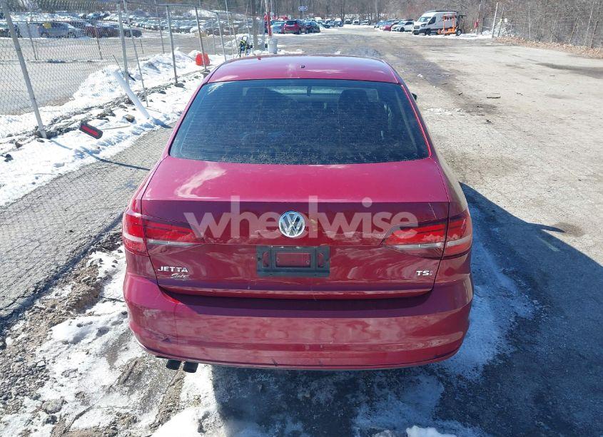 Photo 16 of 2017 Volkswagen Jetta 1.4T S (VIN 3VW2B7AJ1HM256401)