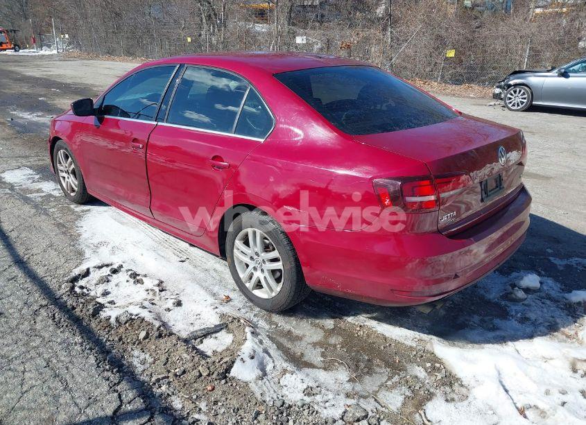 Photo 3 of 2017 Volkswagen Jetta 1.4T S (VIN 3VW2B7AJ1HM256401)