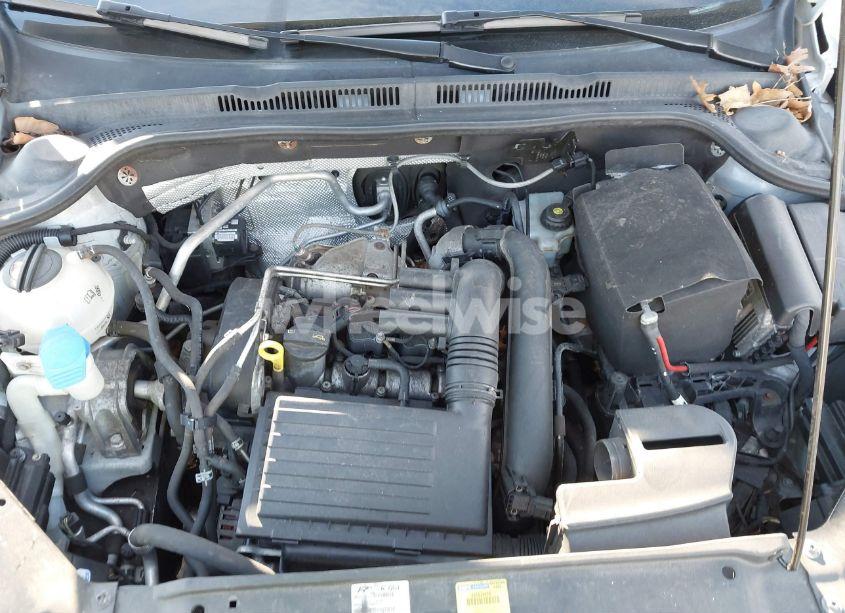 Photo 10 of 2017 Volkswagen Jetta 1.4T S (VIN 3VW2B7AJ1HM259380)