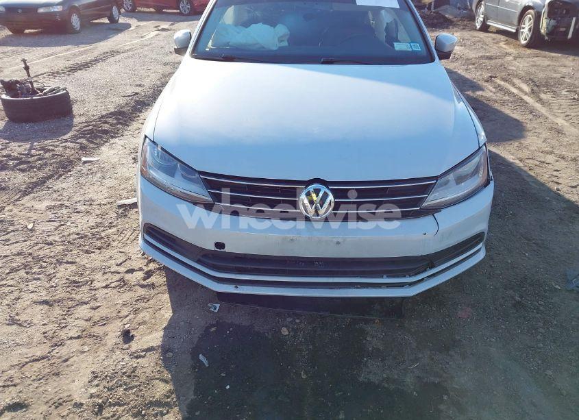 Photo 12 of 2017 Volkswagen Jetta 1.4T S (VIN 3VW2B7AJ1HM259380)