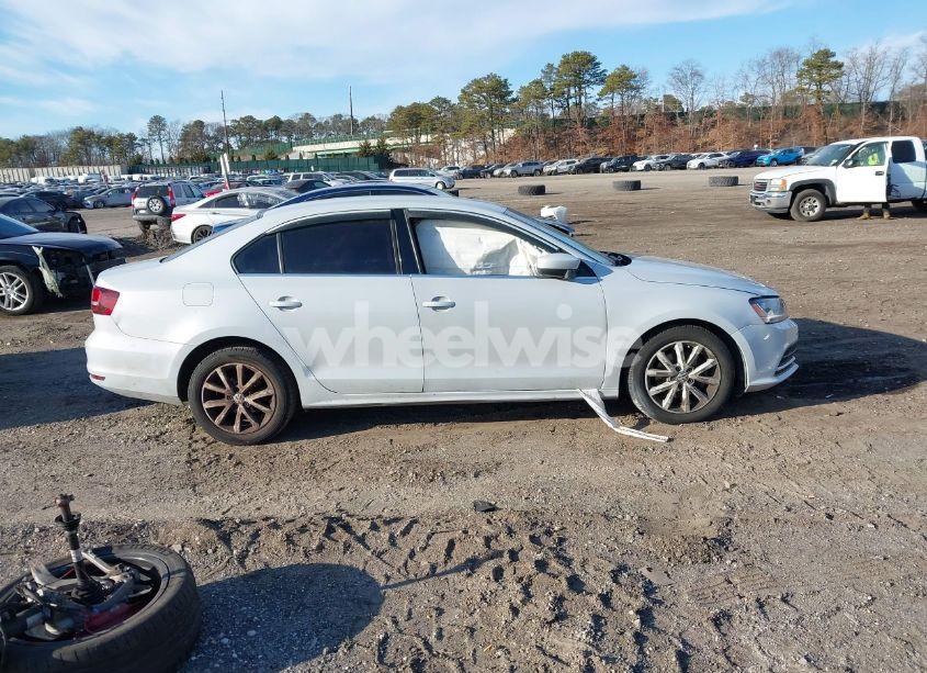 Photo 13 of 2017 Volkswagen Jetta 1.4T S (VIN 3VW2B7AJ1HM259380)