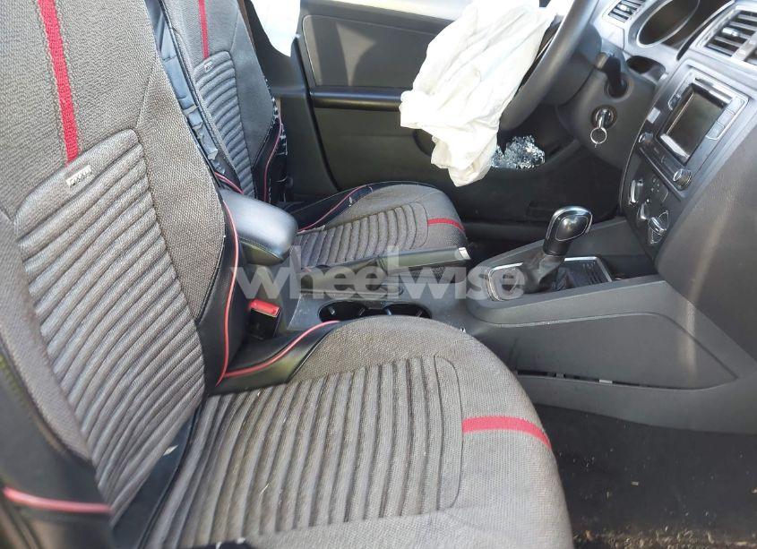 Photo 5 of 2017 Volkswagen Jetta 1.4T S (VIN 3VW2B7AJ1HM259380)