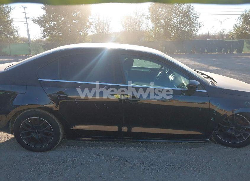 Photo 13 of 2017 Volkswagen Jetta 1.4T S (VIN 3VW2B7AJ1HM361102)