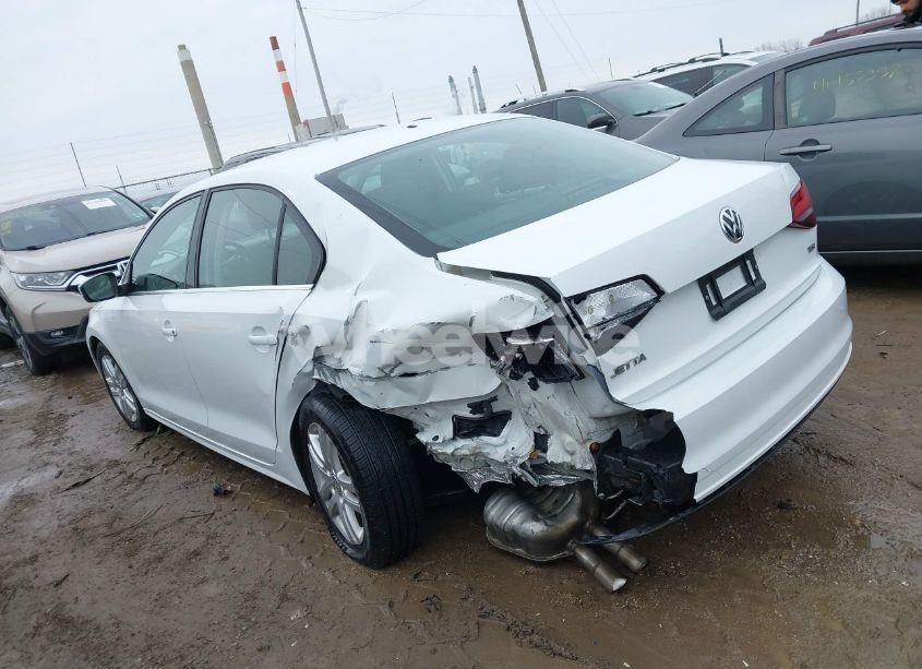 Photo 3 of 2017 Volkswagen Jetta 1.4T S (VIN 3VW2B7AJ1HM364758)