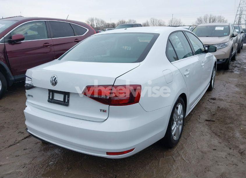 Photo 4 of 2017 Volkswagen Jetta 1.4T S (VIN 3VW2B7AJ1HM364758)