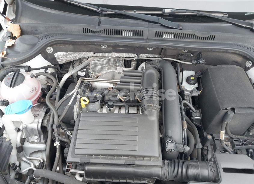 Photo 10 of 2017 Volkswagen Jetta 1.4T S (VIN 3VW2B7AJ1HM387117)