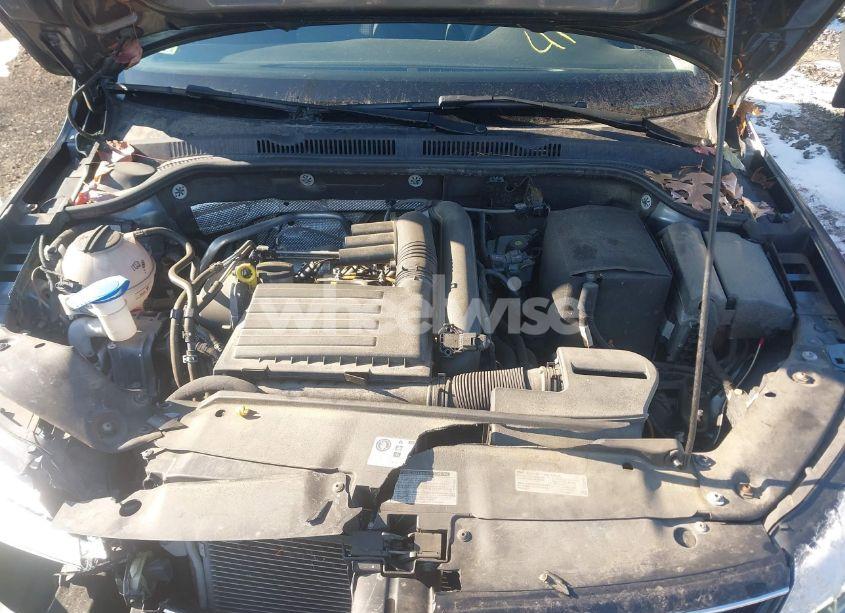 Photo 10 of 2017 Volkswagen Jetta 1.4T S (VIN 3VW2B7AJ1HM391104)