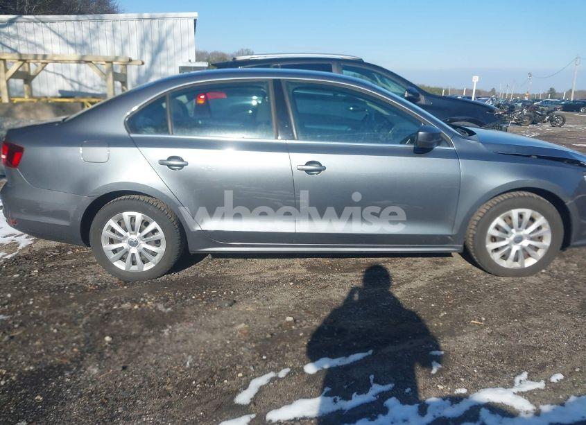 Photo 13 of 2017 Volkswagen Jetta 1.4T S (VIN 3VW2B7AJ1HM391104)