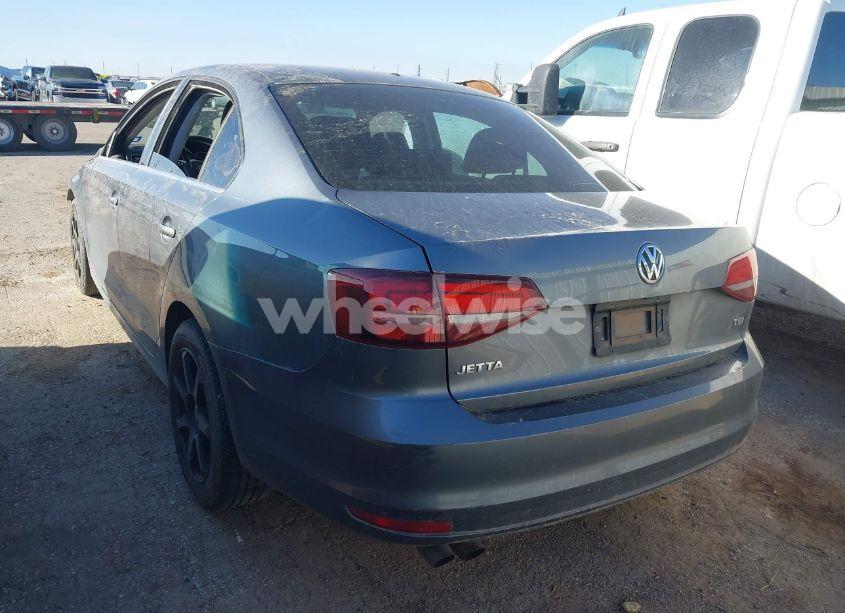 Photo 3 of 2017 Volkswagen Jetta 1.4T S (VIN 3VW2B7AJ2HM212570)