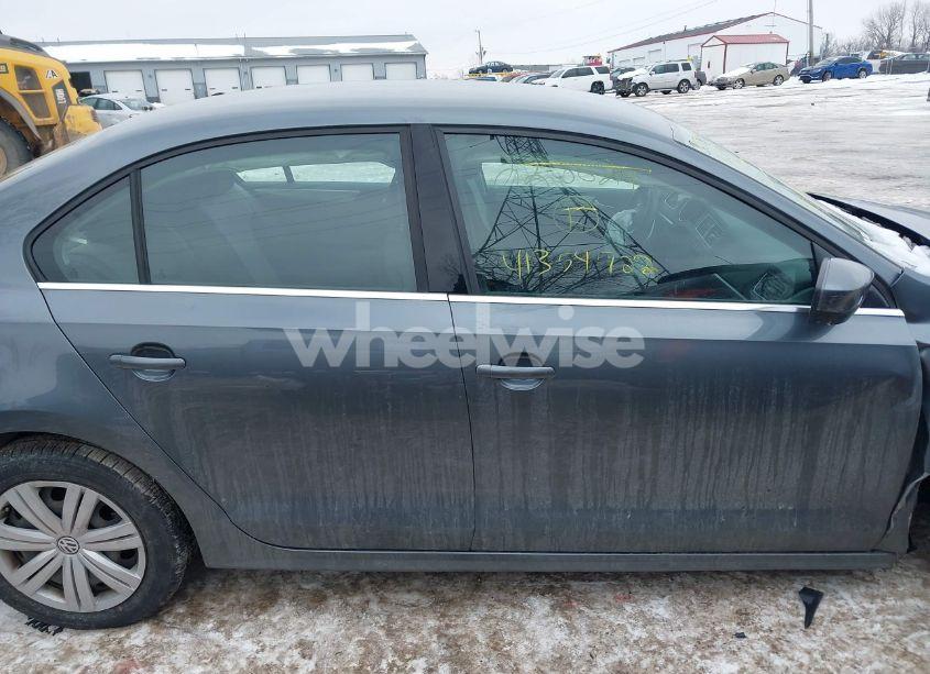 Photo 13 of 2017 Volkswagen Jetta 1.4T S (VIN 3VW2B7AJ2HM228624)