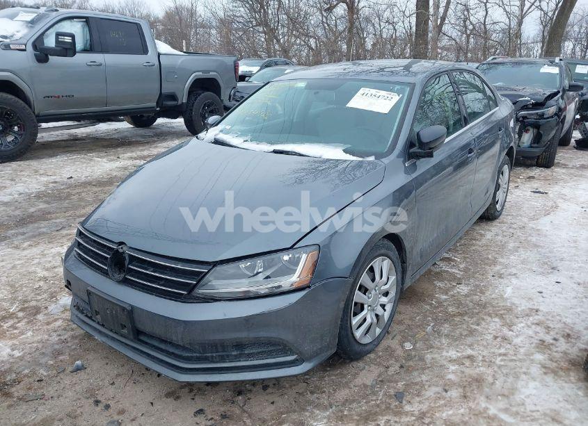 Photo 2 of 2017 Volkswagen Jetta 1.4T S (VIN 3VW2B7AJ2HM228624)