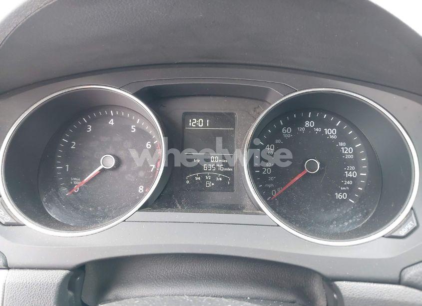 Photo 7 of 2017 Volkswagen Jetta 1.4T S (VIN 3VW2B7AJ2HM228624)