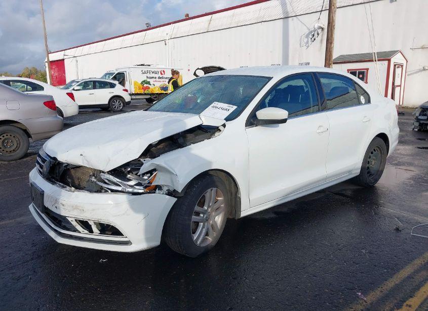 Photo 2 of 2017 Volkswagen Jetta 1.4T S (VIN 3VW2B7AJ2HM230552)