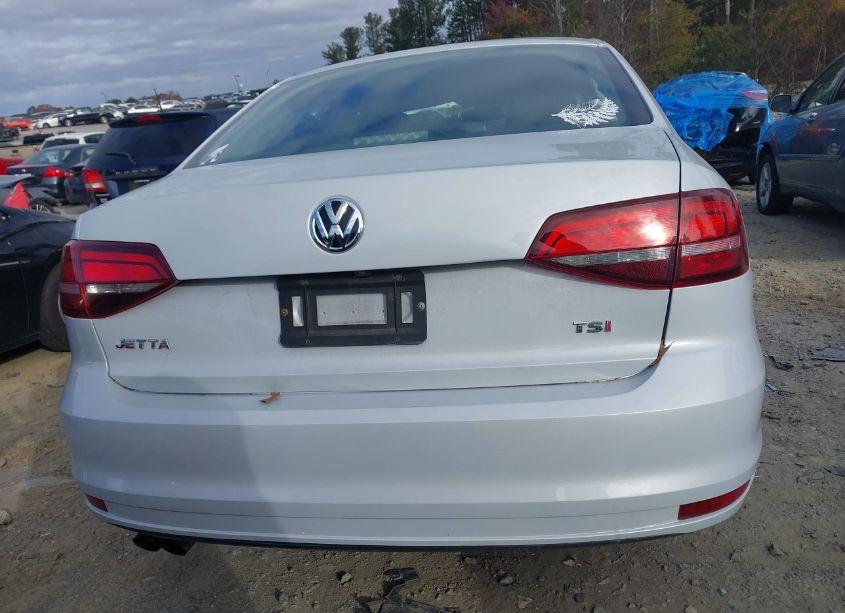 Photo 16 of 2017 Volkswagen Jetta 1.4T S (VIN 3VW2B7AJ2HM246699)
