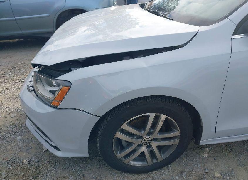 Photo 17 of 2017 Volkswagen Jetta 1.4T S (VIN 3VW2B7AJ2HM246699)