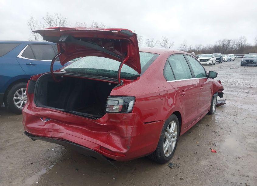 Photo 4 of 2017 Volkswagen Jetta 1.4T S (VIN 3VW2B7AJ2HM265902)