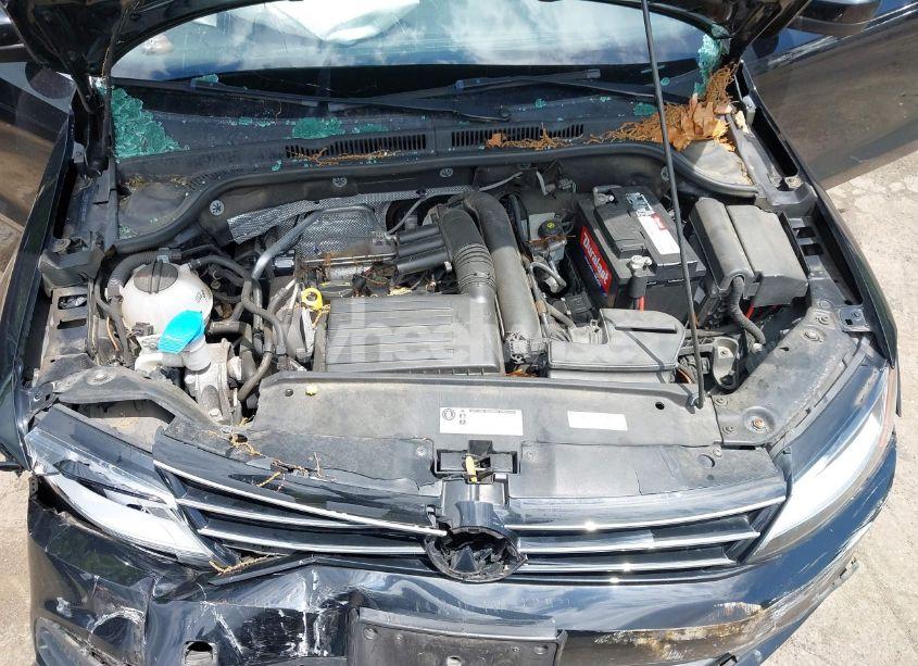 Photo 10 of 2017 Volkswagen Jetta 1.4T S (VIN 3VW2B7AJ2HM283638)