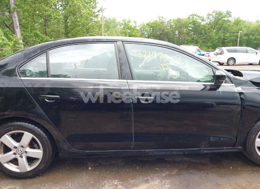 Photo 13 of 2017 Volkswagen Jetta 1.4T S (VIN 3VW2B7AJ2HM283638)