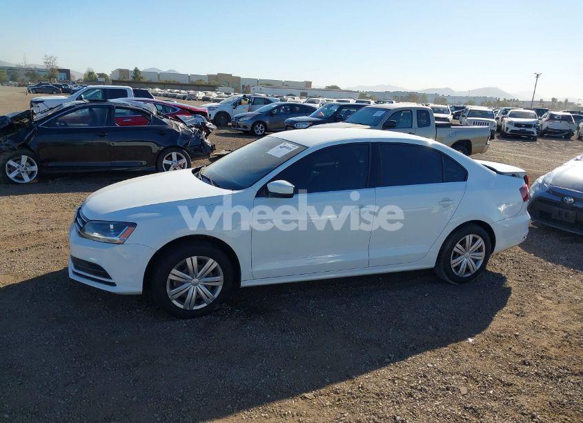 Photo 13 of 2017 Volkswagen Jetta 1.4T S (VIN 3VW2B7AJ2HM327654)