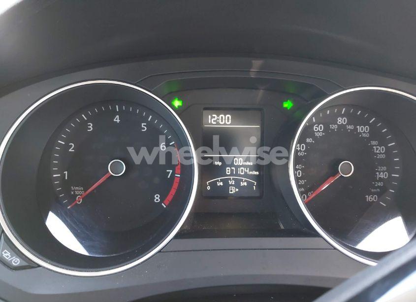 Photo 7 of 2017 Volkswagen Jetta 1.4T S (VIN 3VW2B7AJ2HM327654)