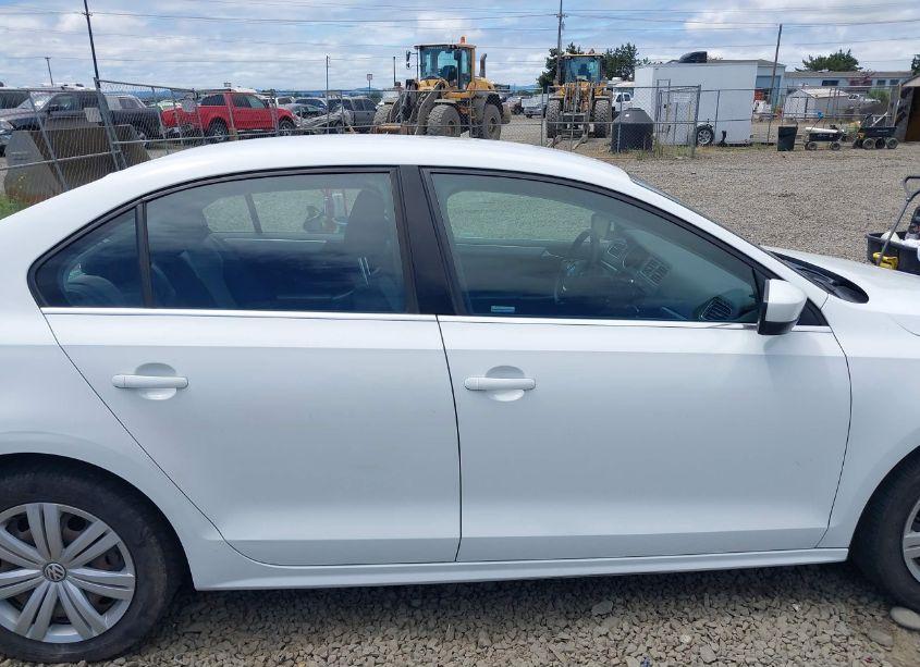 Photo 14 of 2017 Volkswagen Jetta 1.4T S (VIN 3VW2B7AJ2HM369371)