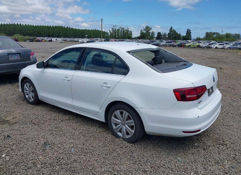 Photo 3 of 2017 Volkswagen Jetta 1.4T S (VIN 3VW2B7AJ2HM369371)