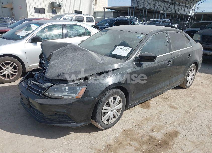 Photo 2 of 2017 Volkswagen Jetta 1.4T S (VIN 3VW2B7AJ2HM375428)