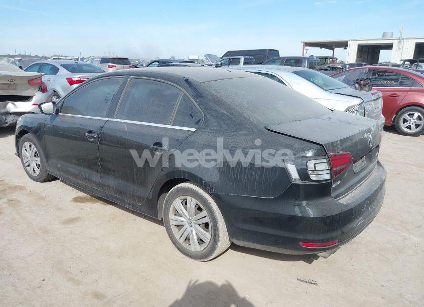 Photo 3 of 2017 Volkswagen Jetta 1.4T S (VIN 3VW2B7AJ2HM375428)