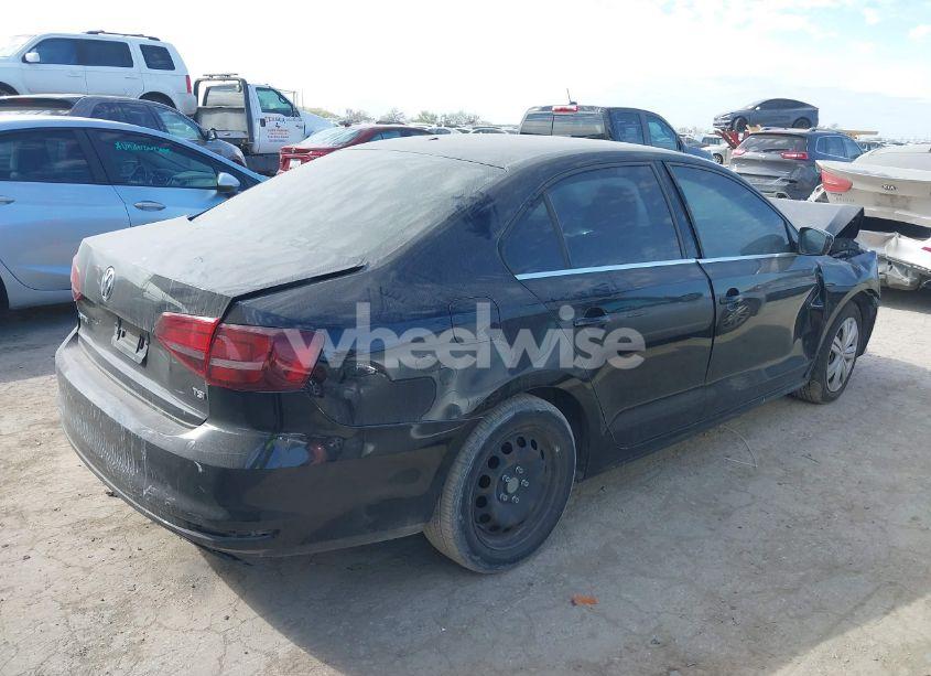 Photo 4 of 2017 Volkswagen Jetta 1.4T S (VIN 3VW2B7AJ2HM375428)