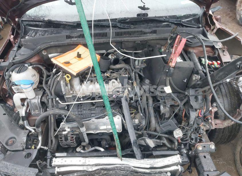 Photo 10 of 2017 Volkswagen Jetta 1.4T S (VIN 3VW2B7AJ2HM408881)