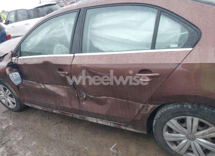 Photo 14 of 2017 Volkswagen Jetta 1.4T S (VIN 3VW2B7AJ2HM408881)