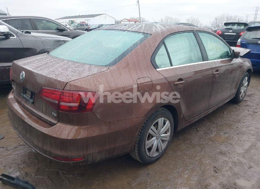 Photo 4 of 2017 Volkswagen Jetta 1.4T S (VIN 3VW2B7AJ2HM408881)