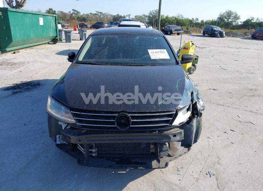 Photo 12 of 2017 Volkswagen Jetta 1.4T S (VIN 3VW2B7AJ3HM214909)