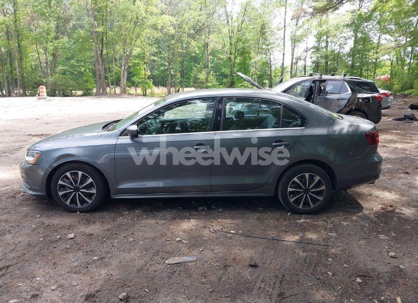 Photo 14 of 2017 Volkswagen Jetta 1.4T S (VIN 3VW2B7AJ3HM229278)