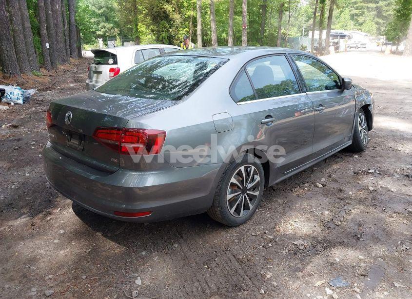 Photo 4 of 2017 Volkswagen Jetta 1.4T S (VIN 3VW2B7AJ3HM229278)