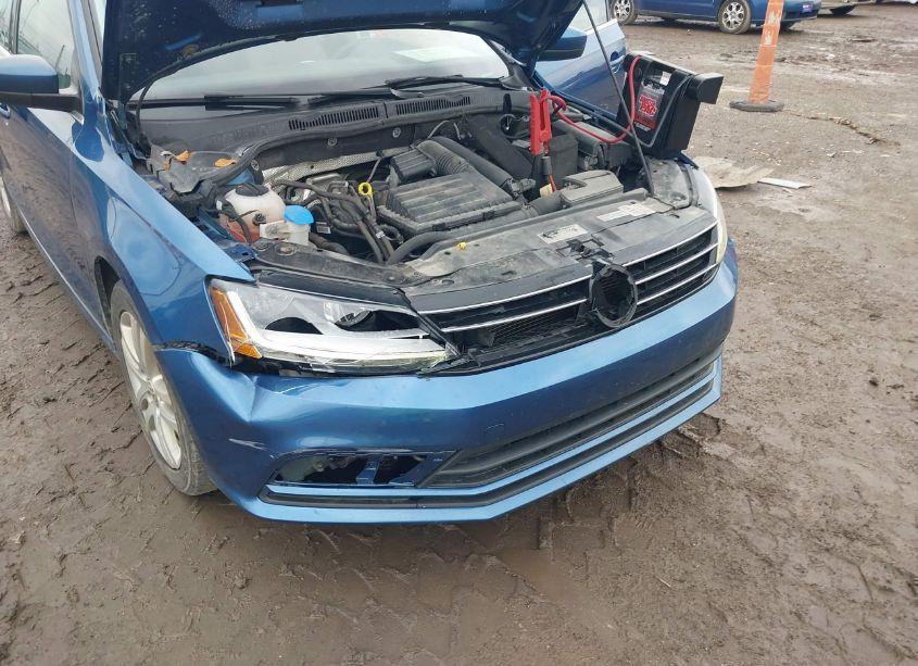 Photo 6 of 2017 Volkswagen Jetta 1.4T S (VIN 3VW2B7AJ3HM249305)