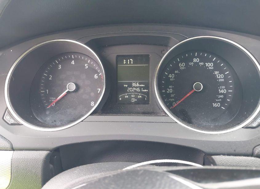 Photo 7 of 2017 Volkswagen Jetta 1.4T S (VIN 3VW2B7AJ3HM249305)