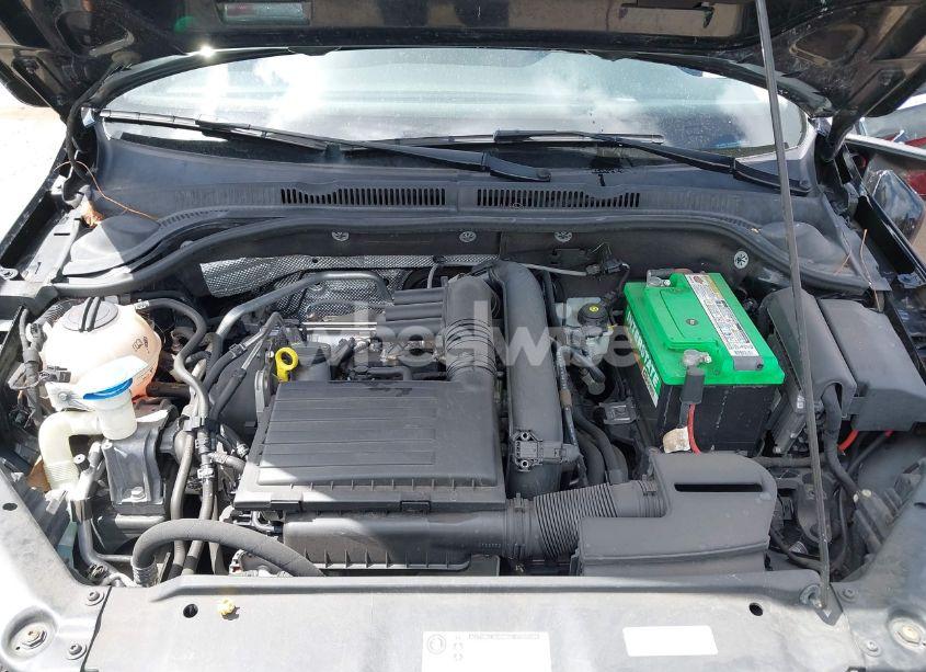 Photo 10 of 2017 Volkswagen Jetta 1.4T S (VIN 3VW2B7AJ3HM251183)