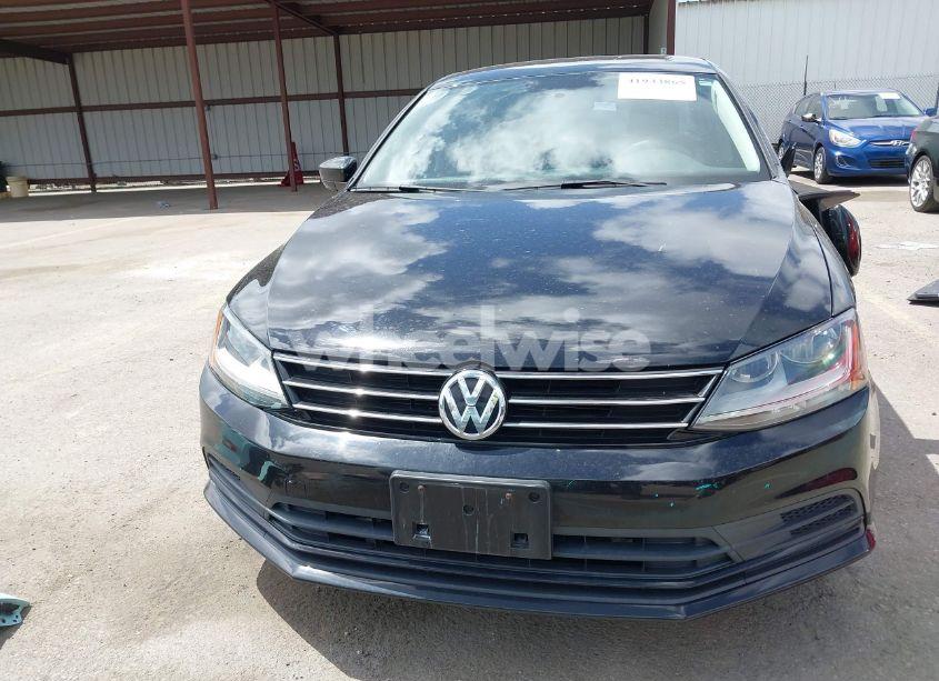 Photo 12 of 2017 Volkswagen Jetta 1.4T S (VIN 3VW2B7AJ3HM251183)