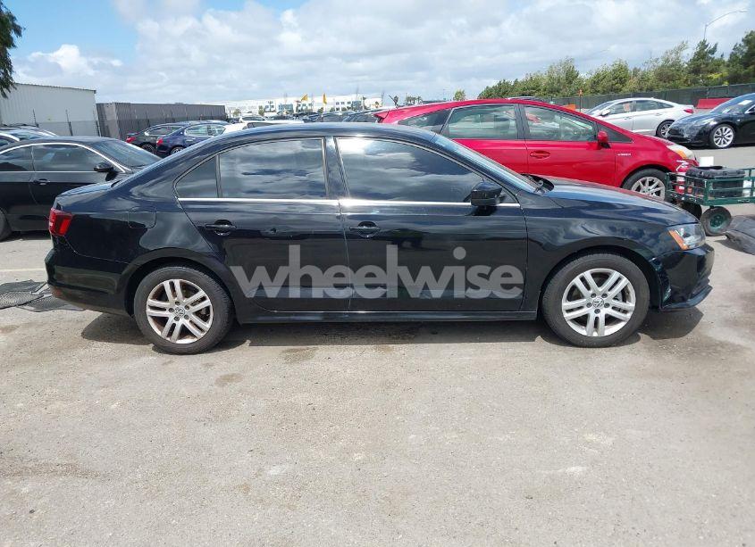 Photo 13 of 2017 Volkswagen Jetta 1.4T S (VIN 3VW2B7AJ3HM251183)