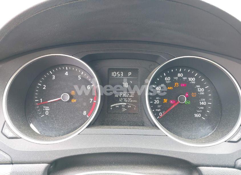 Photo 7 of 2017 Volkswagen Jetta 1.4T S (VIN 3VW2B7AJ3HM255024)