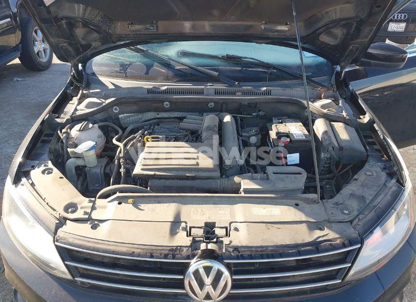 Photo 10 of 2017 Volkswagen Jetta 1.4T S (VIN 3VW2B7AJ3HM277203)