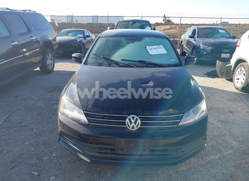 Photo 12 of 2017 Volkswagen Jetta 1.4T S (VIN 3VW2B7AJ3HM277203)