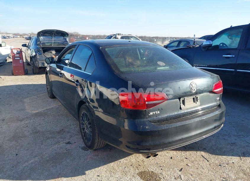 Photo 3 of 2017 Volkswagen Jetta 1.4T S (VIN 3VW2B7AJ3HM277203)