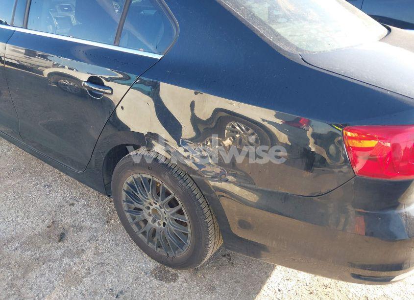 Photo 6 of 2017 Volkswagen Jetta 1.4T S (VIN 3VW2B7AJ3HM277203)