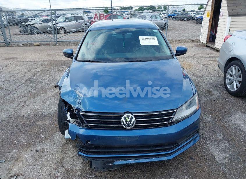 Photo 12 of 2017 Volkswagen Jetta 1.4T S (VIN 3VW2B7AJ3HM301970)