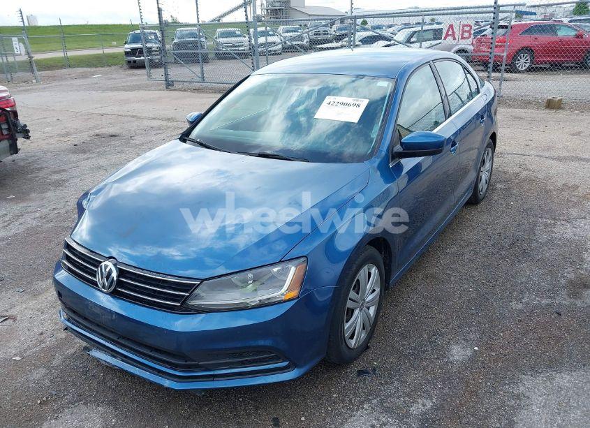 Photo 2 of 2017 Volkswagen Jetta 1.4T S (VIN 3VW2B7AJ3HM301970)