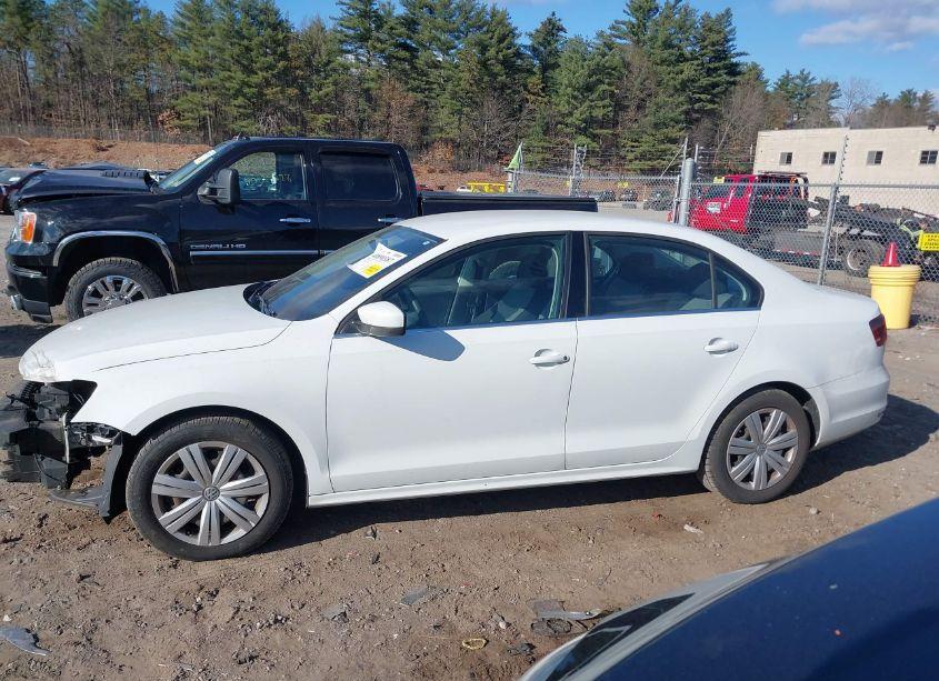 Photo 14 of 2017 Volkswagen Jetta 1.4T S (VIN 3VW2B7AJ3HM332877)